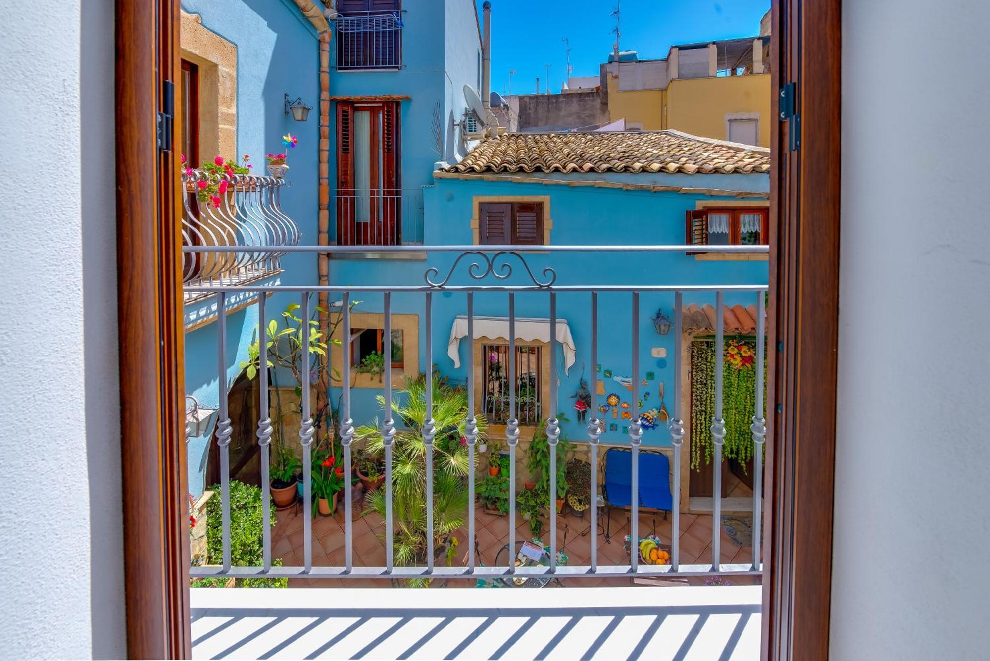 Couette-café La Finestra Sul Cortile 3*